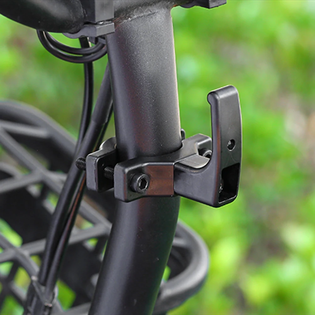 Haki do motocykla, akcesoria d – Cycling Gear Hanger recenzja i cena